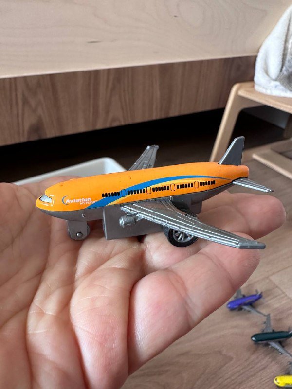 Игрушечные самолеты 4 шт 2