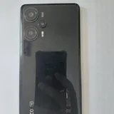 Смартфон POCO F5 5G, зарядное устройство, кабель, чехлы 2