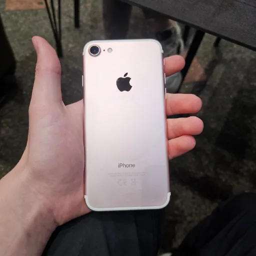 iPhone 7
