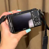Камера Sony ZV-E10L с объективом 16–50mm OSS 2