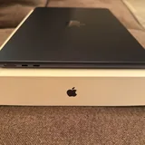 MacBook Air 13 M3 16/512 GB 8