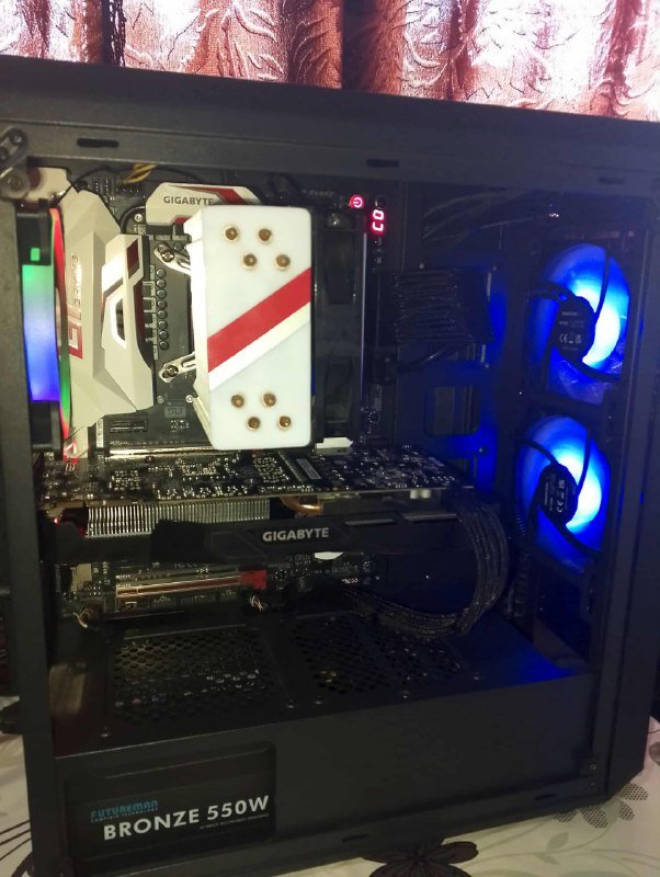 Компьютер i7 7700k, GTX 1070, 16GB RAM, 500GB SSD