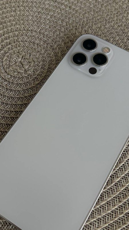 iPhone 12 pro 128, iPhone 15 pro max 256, фотоаппарат Sony Alpha А7 III 5