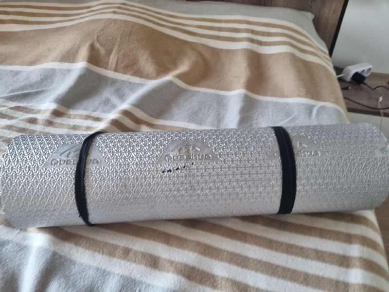 Мужские ботинки Salewa, носки Oysho, дождевик, туристический коврик 10