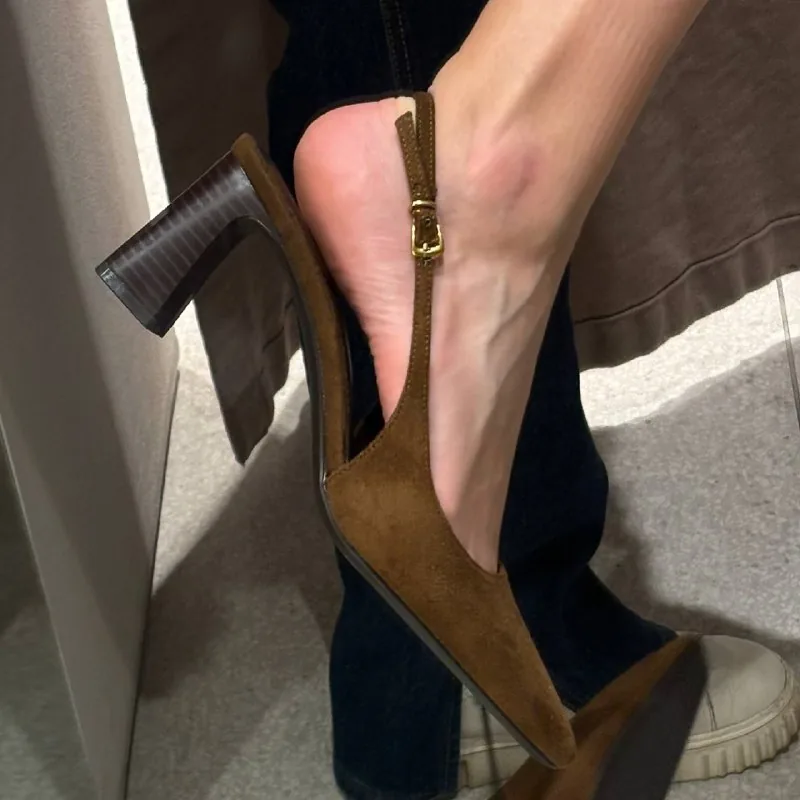 Мюли Zara