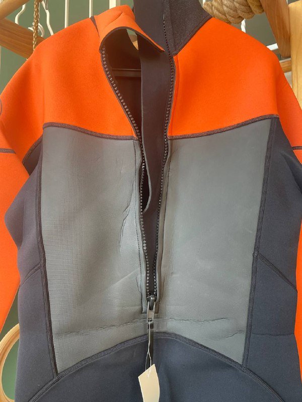 Неопреновый гидрокостюм Sbart 3 мм, размер XL 2