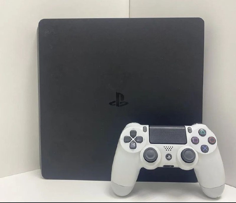 Sony PS4 Slim with 80+ games