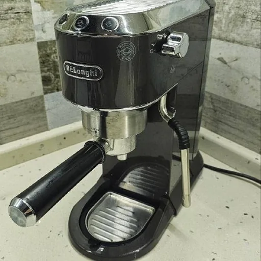 Кофемашина De’Longhi Dedica Arte EC885GY, кофемолка BioloMix