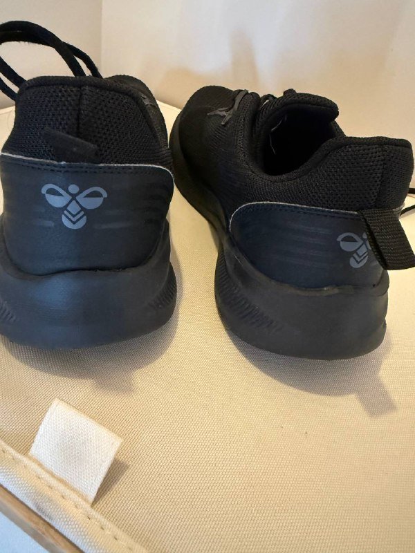 Кроссовки Hummel 40 eu 4