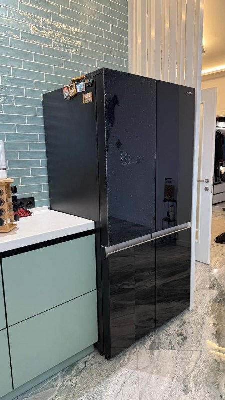 Холодильник с дефектом дверцы 4