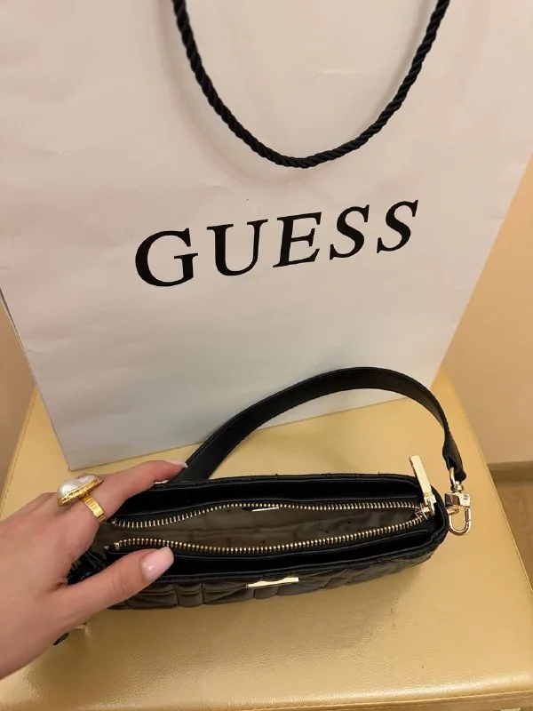 Сумка Guess 1