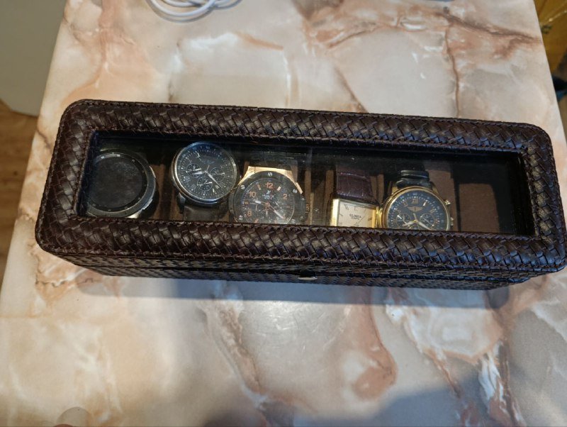 Часы Hublot, Invicta, Gloria в футляре