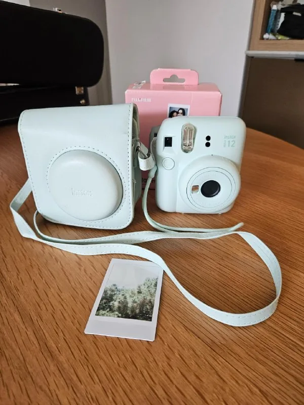 Фотоаппарат Fujifilm Instax Mini 12