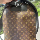 Рюкзак Louis Vuitton, сумка Goyard Belvedere PM 2
