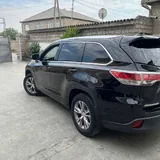 Toyota Highlander 2014 4