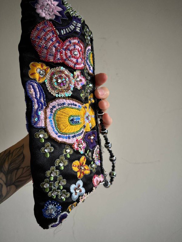Винтажный клатч с вышивкой бисером и пайетками 2