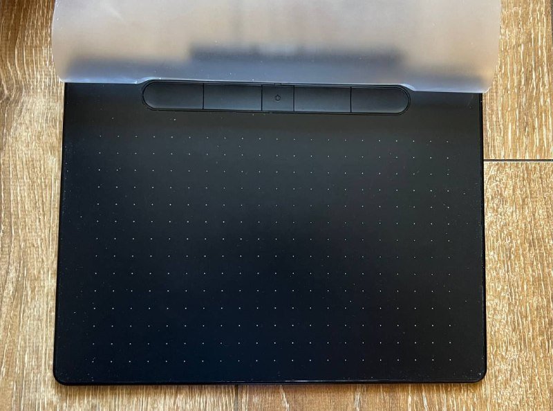 Графический планшет Wacom Intuos S со стилусом 2