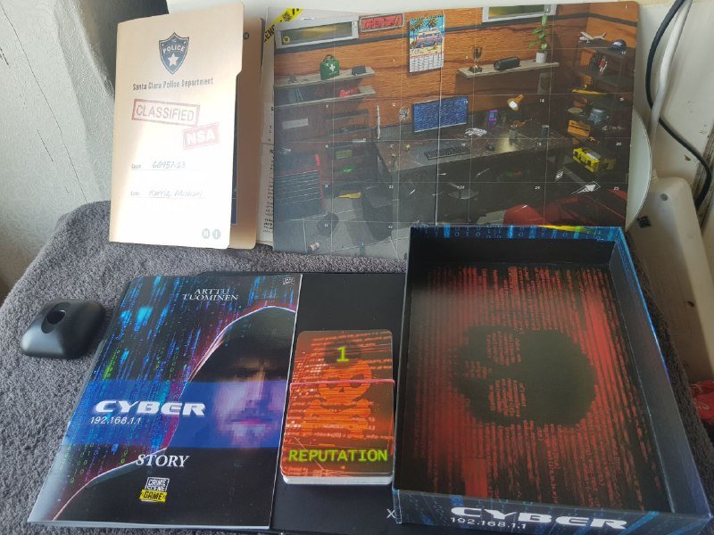 Настольные игры Племена, Chronicles of crime, Catan, Cyber, Uno Spin, пазлы Marvel 7