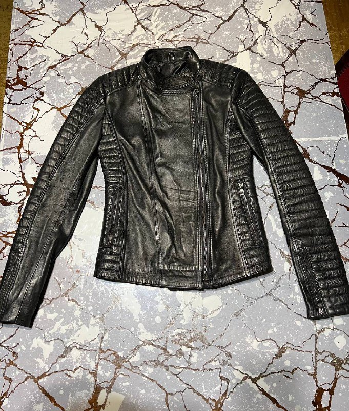 Женская натуральная кожаная куртка размер С