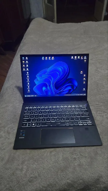 MSI Summit E13FlipEvo A12MT ноутбук 1