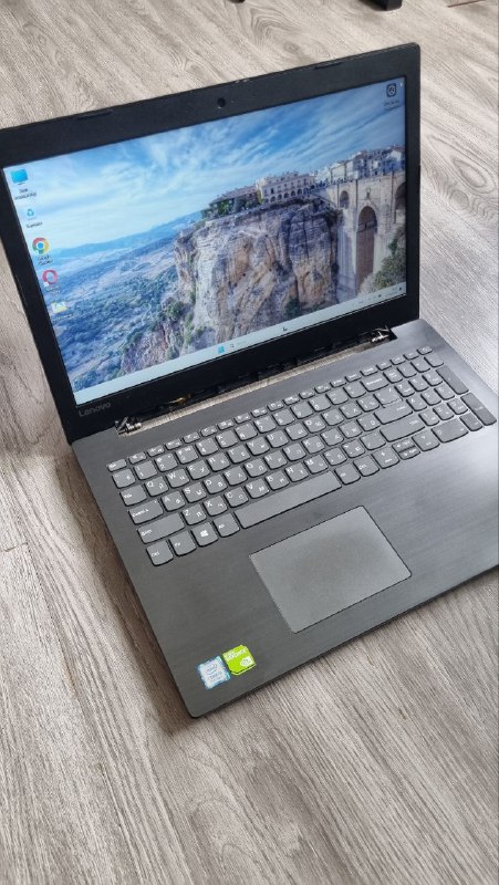 Ноутбук Lenovo Ideapad 330 i5 8250u GeForce mx150 240gb ssd 8gb ram