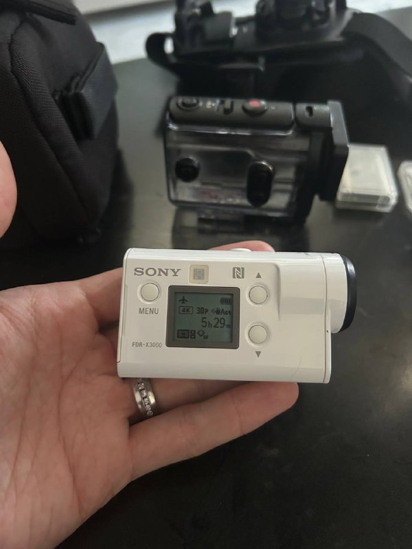 Экшн камера Sony FDR-X3000, Диск PlayStation 5 Split Fiction 2