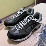 Мужские кроссовки Skechers 44 размера 2