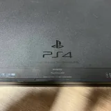 PlayStation 4 с двумя геймпадами 2