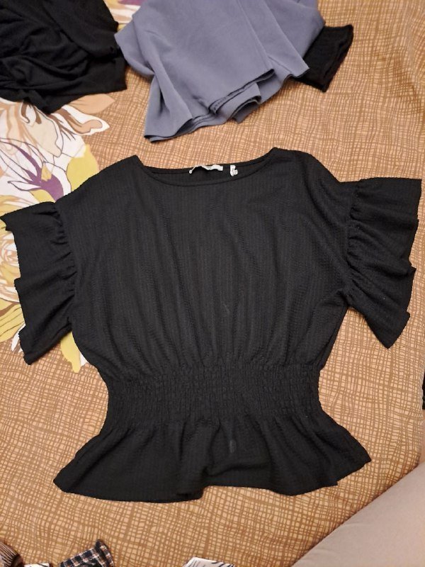 Топ с воланами размер M-L