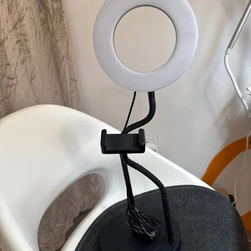 Кольцевая лампа IKEA LÅNESPELARE