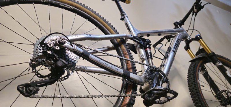 MTB двухподвес Trek колесо 29 6