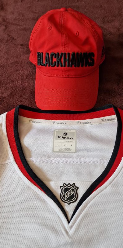 Мужская футболка болельщика NHL Chicago Blackhawks, бейсболка 7