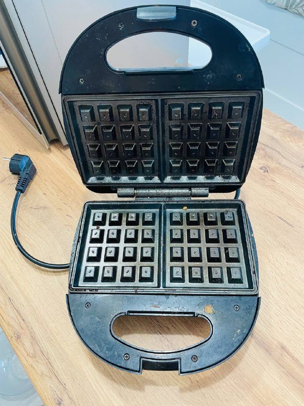 Вафельница Sinbo 2