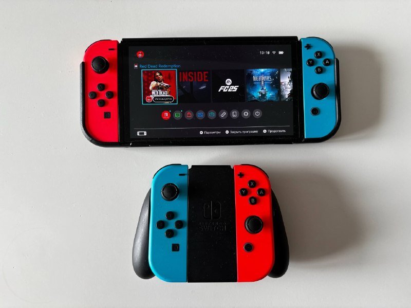 Nintendo Switch OLED, игры, чехол, дополнительные Joy-Con