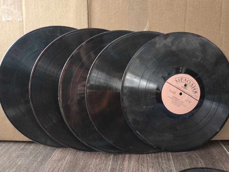 Виниловые пластинки для декора 2