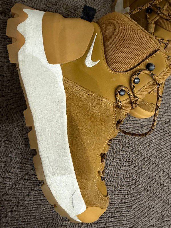 Ботинки Nike 37,5 размер 2