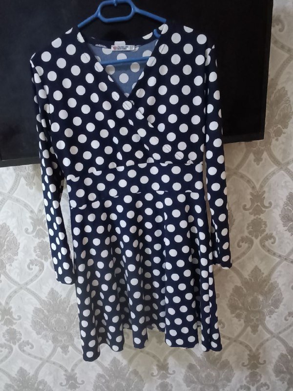 Платья размер М 3