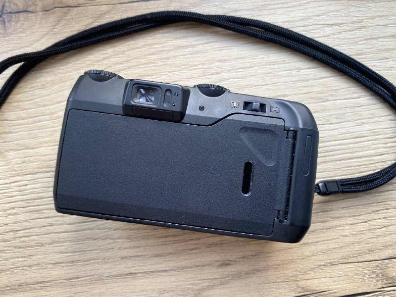 Пленочный фотоаппарат Ricoh R-125Z 2