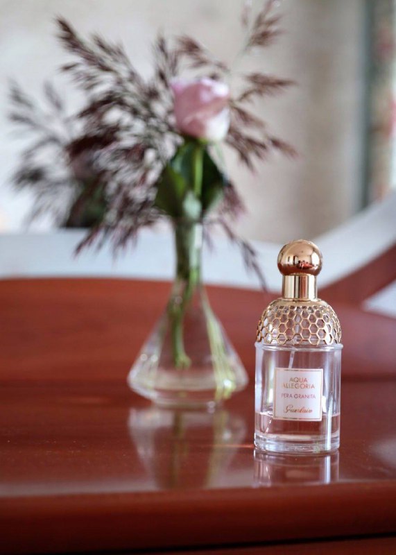 Tamron AF SP 35-105 mm f/2.8, Olympus OM Zuiko AUTO-MACRO 50 mm f/3.5 6