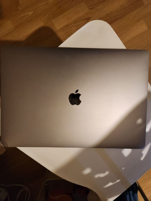MacBook Pro 16 Intel i7 16GB 512GB