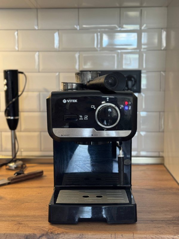 Кофемашина Vitek VT-1502