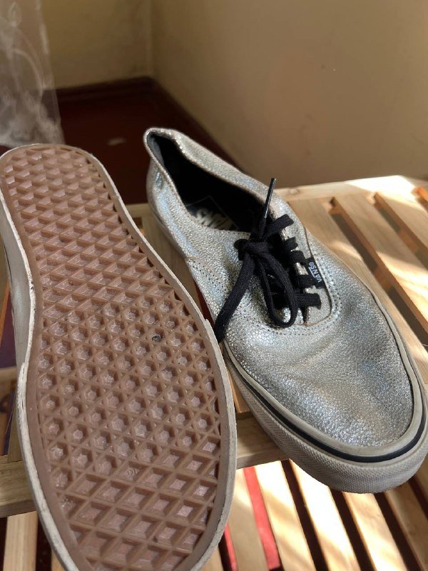 Vans оригинальные мужские кроссовки 40.5 р 4