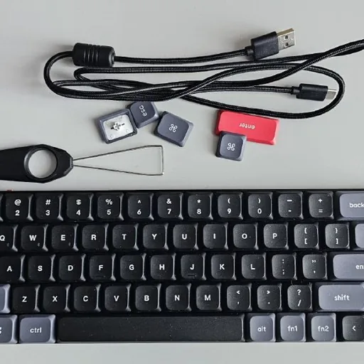 Механические клавиатуры Keychron K7 Pro, Cooler Master CK721