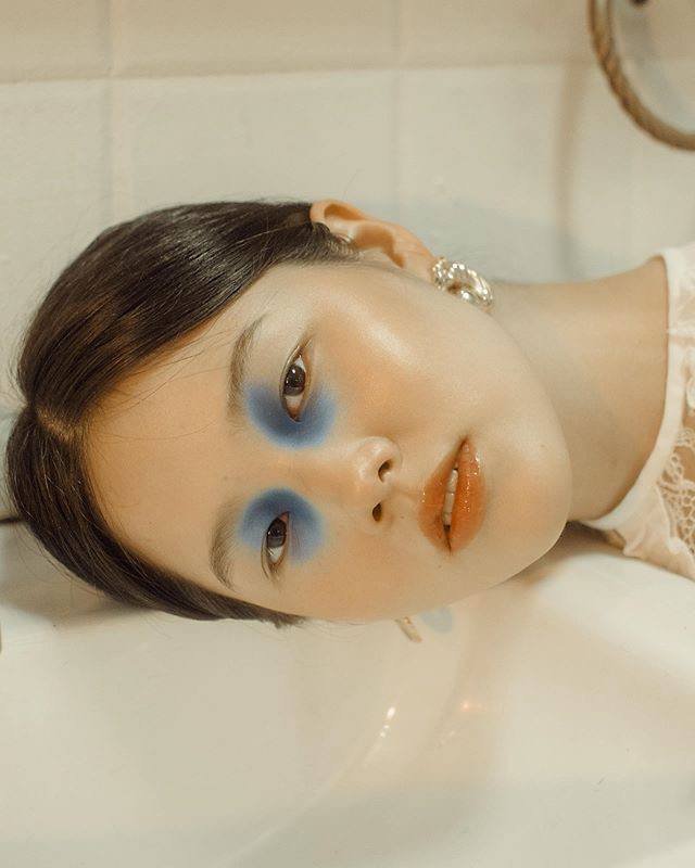 Грим KRYOLAN AQUA COLOR синий и серебристый 4