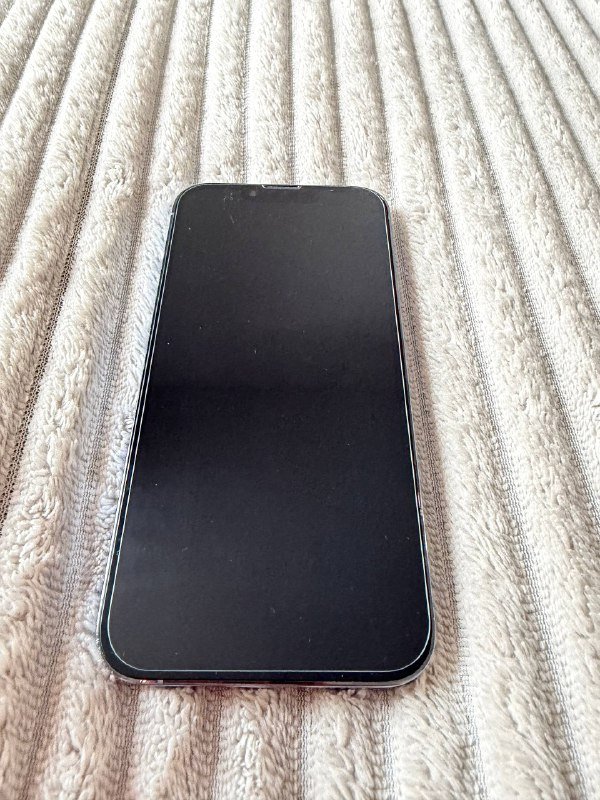 IPhone 13 Pro 128 ГБ, с зарядкой и 2 чехлами 5