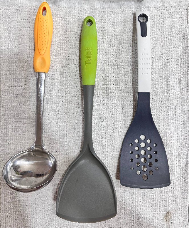 Половник, кулинарная лопатка, перфорированная лопатка 2