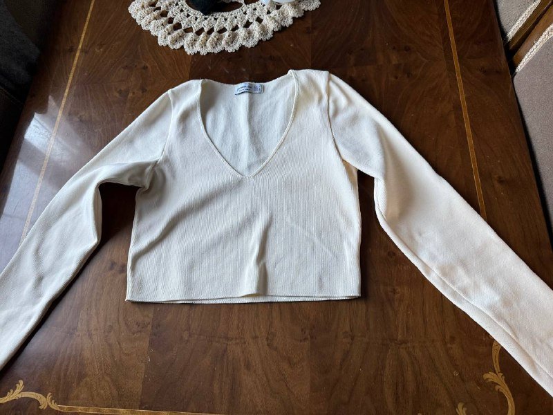 Белые женские свитера