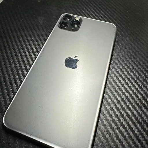 iPhone 11 Pro Max 64GB темно зеленый