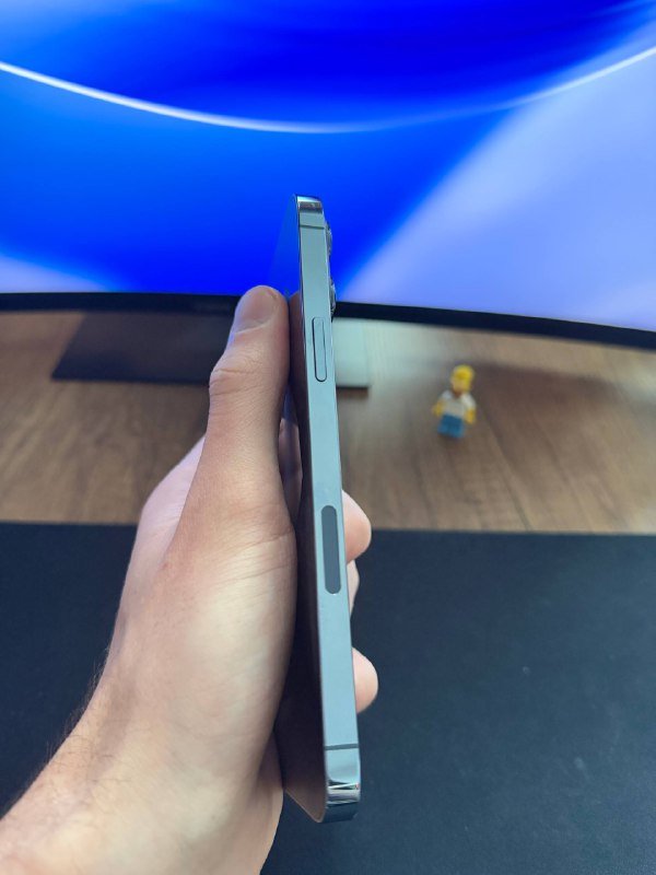 iPhone 13 Pro Max Sierra Blue 256 GB с аксессуарами 4