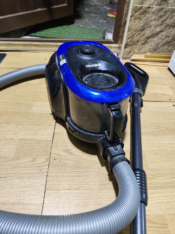 Пылесос Samsung VC18M2110SB с новым фильтром 2